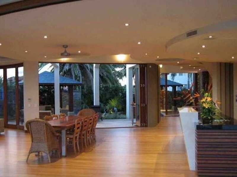 Sovereign Islands QLD 4216